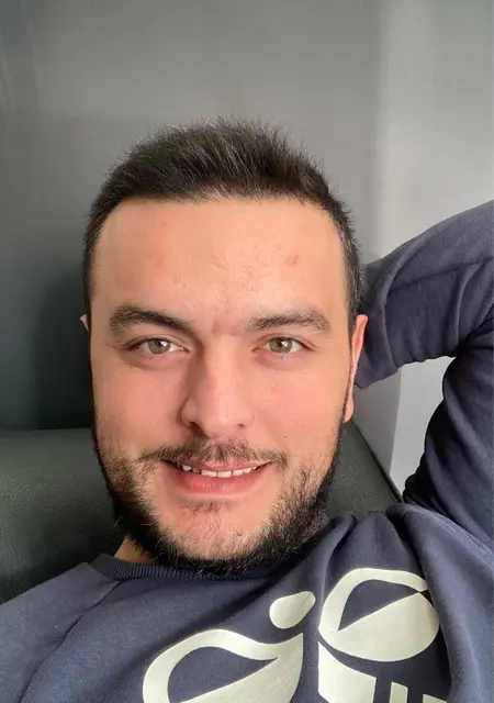 Я Ahmet, 32, из Измира, ищу знакомство для совместных путешествий