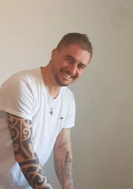 Niko из Рима, мне 41, познакомлюсь