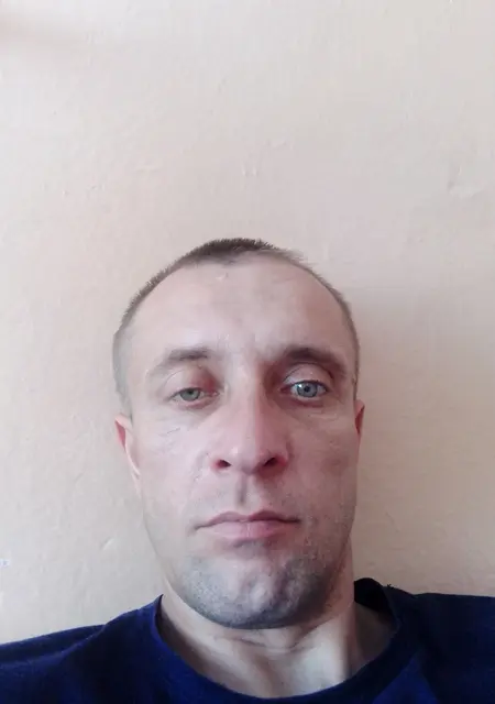 Андрій из Киверцев, ищу на сайте знакомства на одну ночь