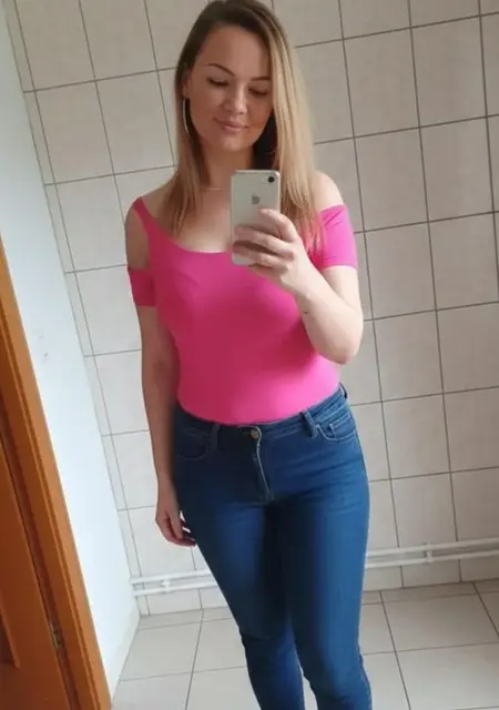 Я Svitlana, 32 років з Ужгорода, шукаю знайомство для приємного проведення часу