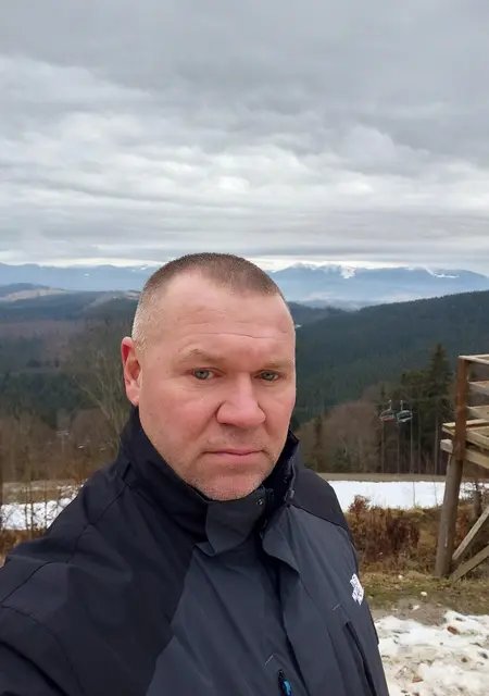 Я Валерий, 50 років, знайомлюсь на одну ніч у Черкасах