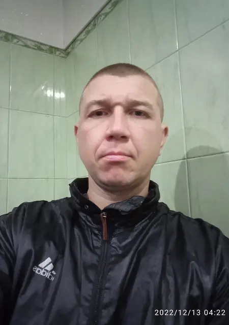 Дмитрий из Павлограда, мне 40, познакомлюсь без обязательств