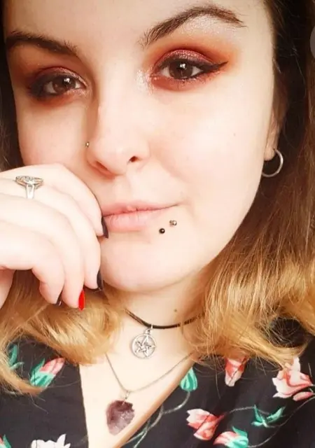 Я Sofia, 23, из Лондона, ищу знакомство