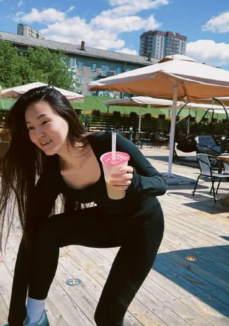 Я Аля, 30, из Бобруйска, ищу знакомство для общения