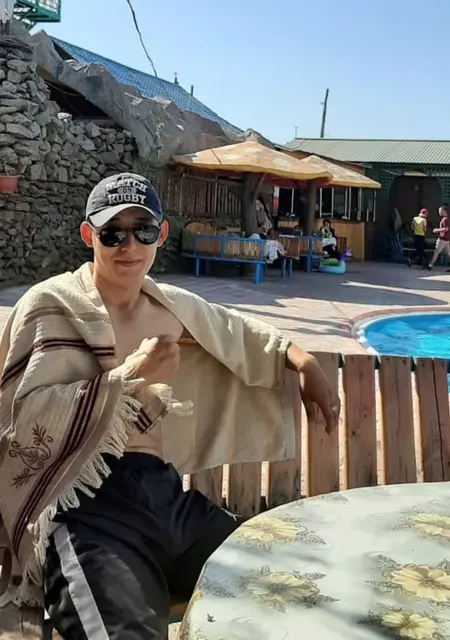 Я Рауан, 25, знакомлюсь без обязательств в Шымкенте