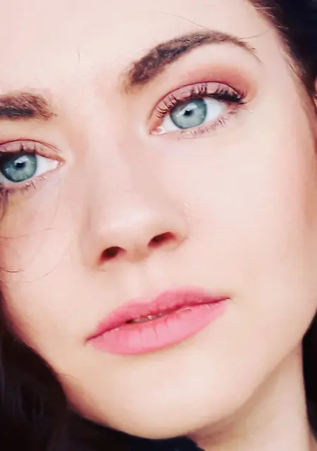 Ася з Одеса, шукаю на сайті постійні стосунки