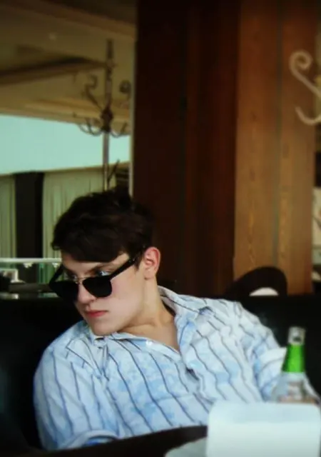 Я Александр, 29, из Винницы, ищу знакомства без обязательств