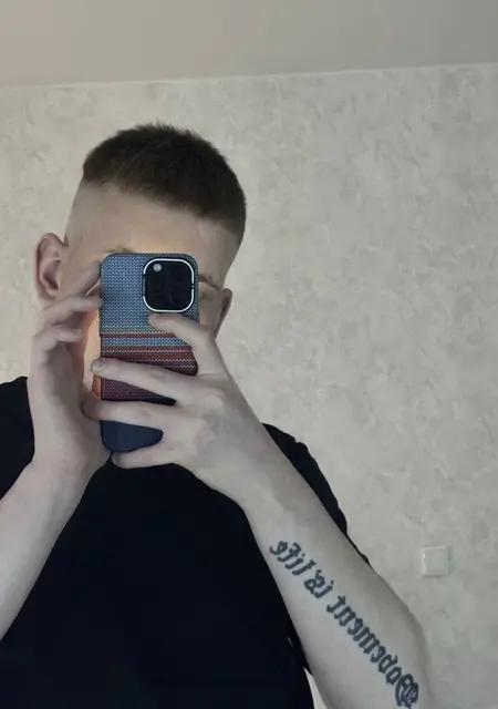 Я Aleksandr, 21, знакомлюсь для постоянных отношений в Стокгольме