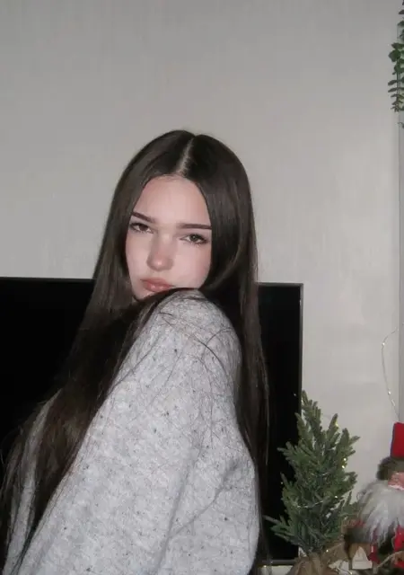 Я Аля, 21, из Маньковки, ищу знакомства без обязательств