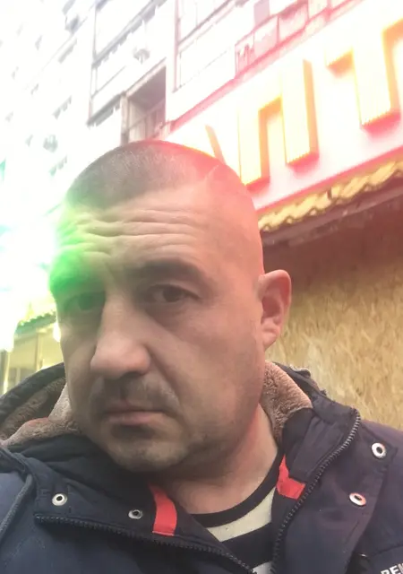 Alex из Николаева, мне 41, познакомлюсь для открытые отношения