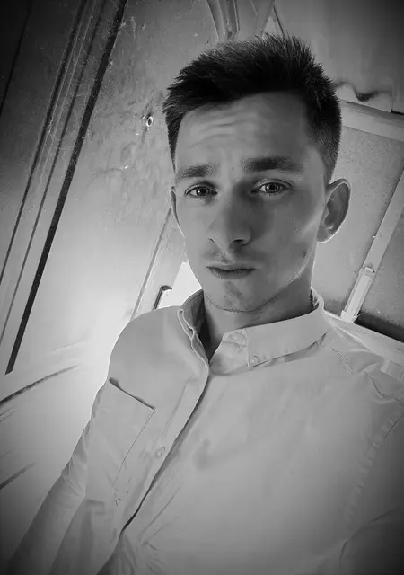 Максим из Богодухівших, мне 28, познакомлюсь на одну ночь