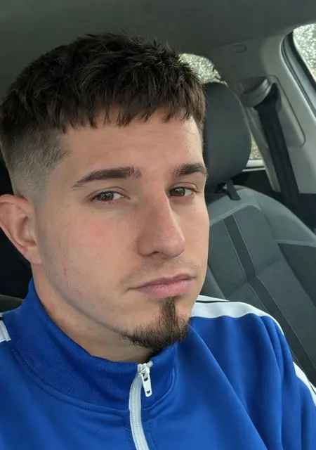 Soy Stefan, 25 años, conociéndome para lío de una noche en Mollet del Vallés
