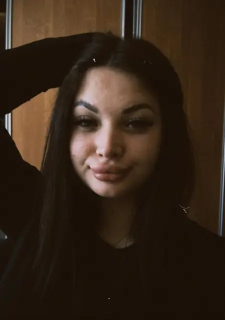 Я Диана, 21, из Минска, ищу знакомство для общения