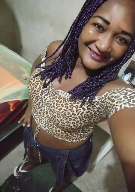 Я Quelly, 33, из Лиссабона, ищу знакомство