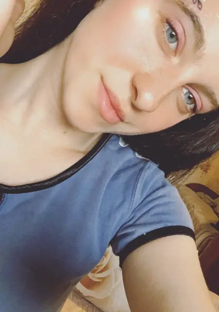 Диана з Нікополь, шукаю на сайті спілкування