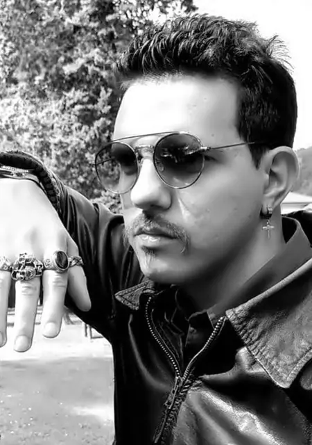 Я Michael, 18, из Рима, ищу знакомство