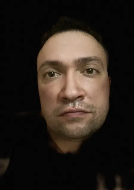 Олександр з Рівного, шукаю на сайті знайомства на одну ніч