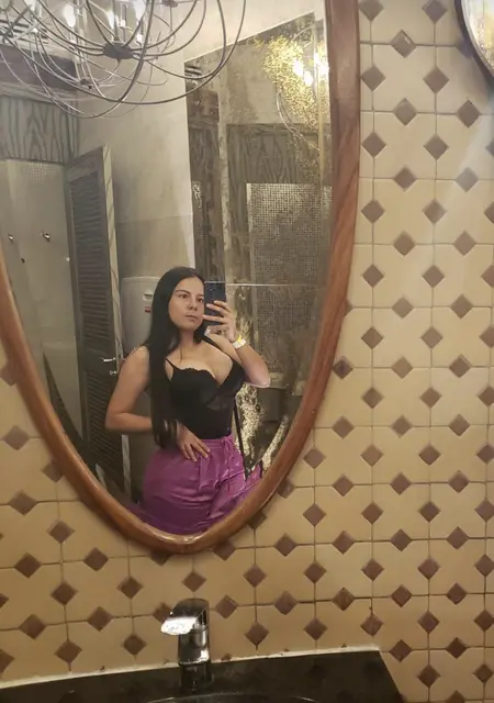 Daniela из Мерида, ищу на сайте общение