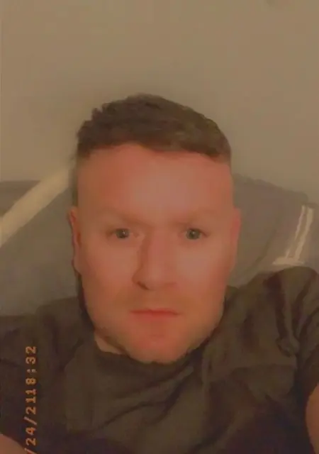 Adam из Лондона, мне 37, познакомлюсь