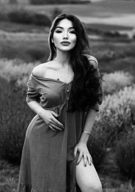 Я Аэлита, 29, из Алматы, ищу знакомства без обязательств