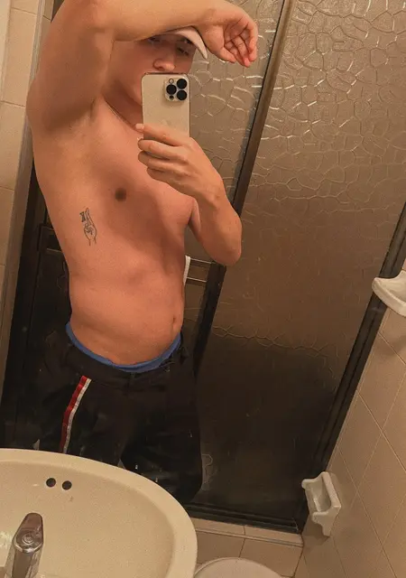 Mateo из Мехико, ищу на сайте знакомства на одну ночь