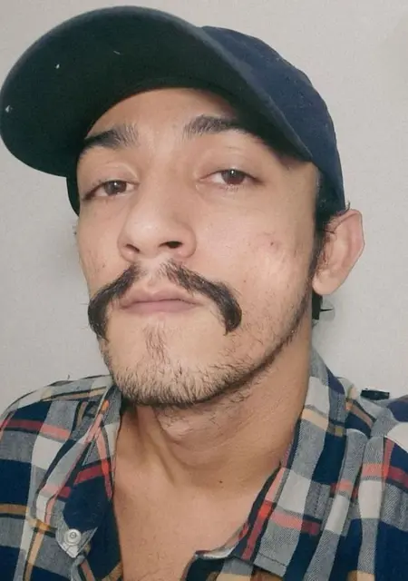 Svio из Рима, мне 23, познакомлюсь