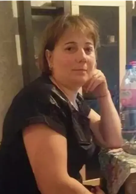 Катя из Алматы, мне 42, познакомлюсь без обязательств