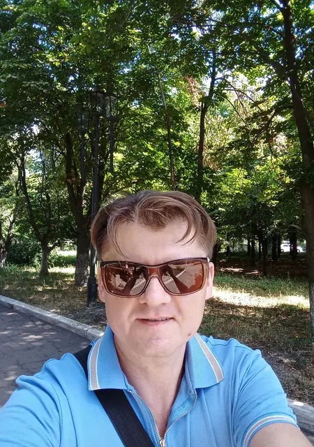 Я Vasek, 43, из Горловки, ищу знакомства без обязательств