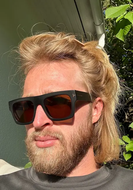 Philip из Лидингя, ищу на сайте дружбу