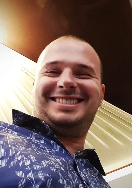 Владимир з Полтавы, шукаю на сайті дружбу