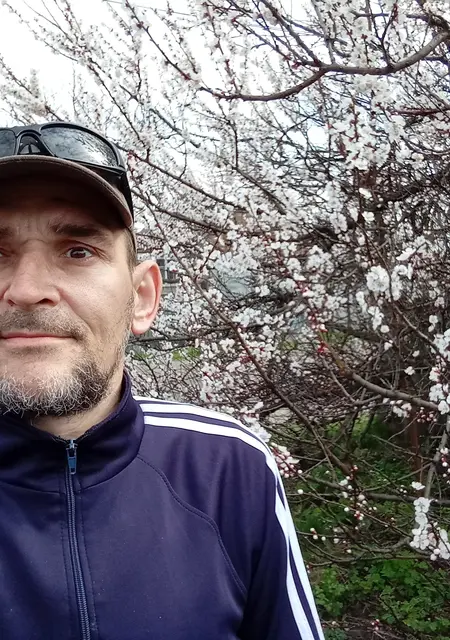 Андрей из Славянска, мне 45, познакомлюсь на одну ночь