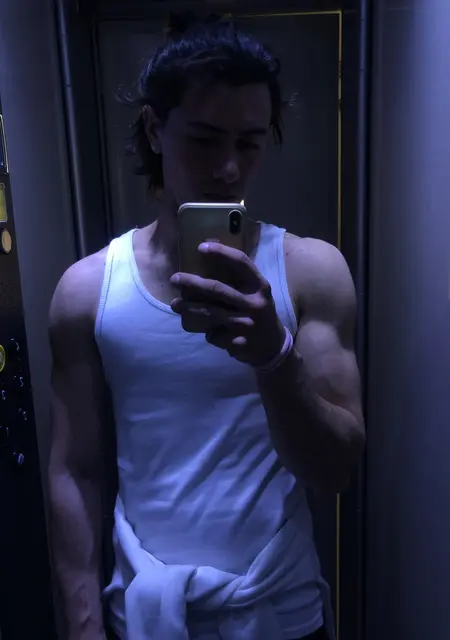 Я Feo, 24, знакомлюсь для общения в Сиракуза