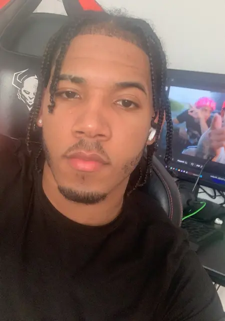 Soy Dany, 26 años, conociéndome para relación sin ataduras en Santander