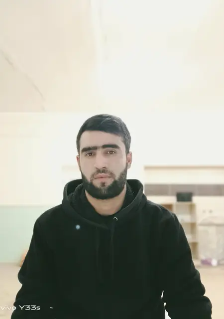 Я Maks, 25, знакомлюсь на одну ночь в Донецке