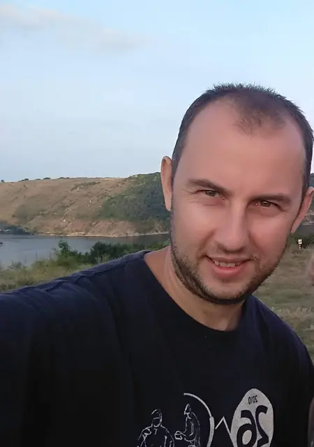 Vitaliy из Каменца-Подольского, ищу на сайте знакомства на одну ночь