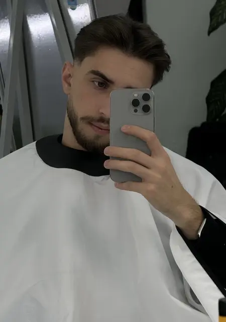 Алекс из Кишинёва, ищу на сайте знакомства на одну ночь