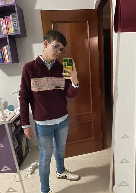 Soy Alexcarmona, 20 años, conociéndome para lío de una noche en Telde