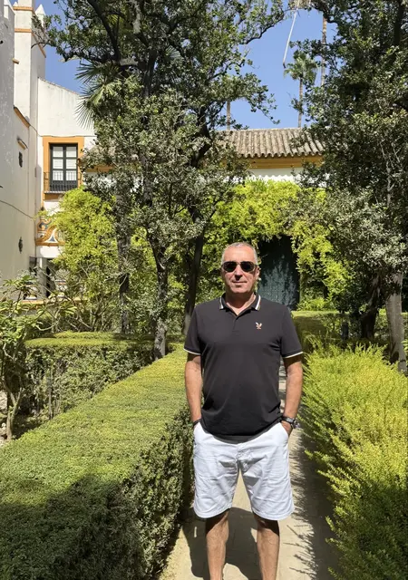 Omar de Málaga, tengo 49 años, listo para conocer para lío de una noche