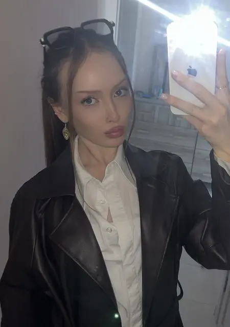 Я Таня, 19, из Вашингтона, ищу знакомство для дружбы