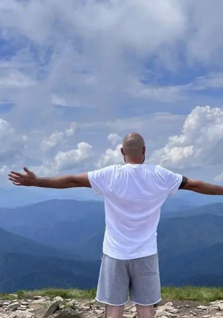 Павло из Днепра, мне 36, познакомлюсь для открытые отношения