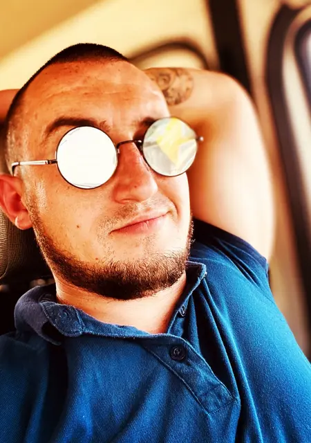 Ivan з Кременчука, шукаю на сайті знайомства без зобов'язань