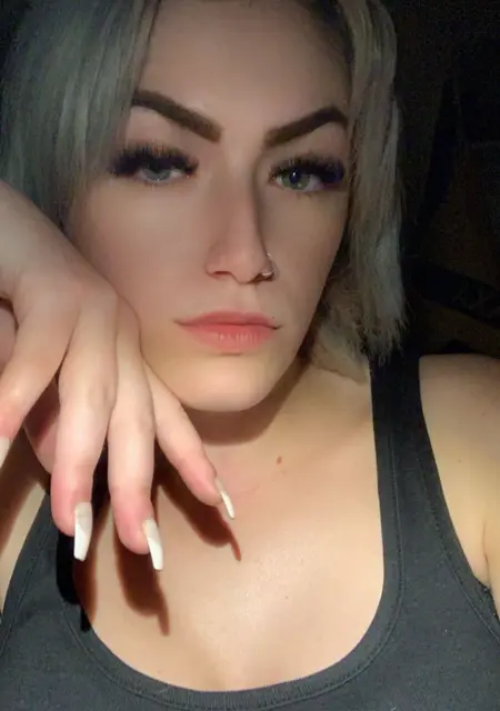 Я Wiktoria, 21, из Гдыни, ищу знакомства на одну ночь