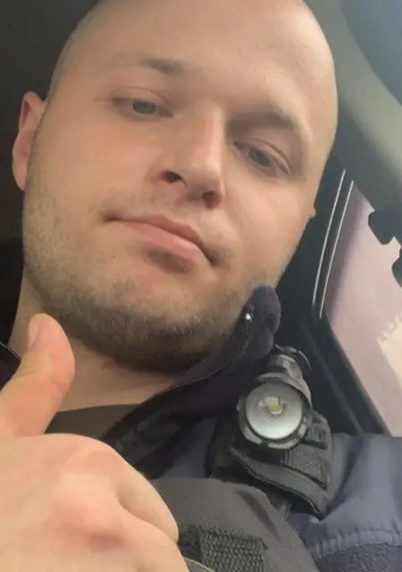 Дмитрий из Черкасс, мне 28, познакомлюсь для вирта