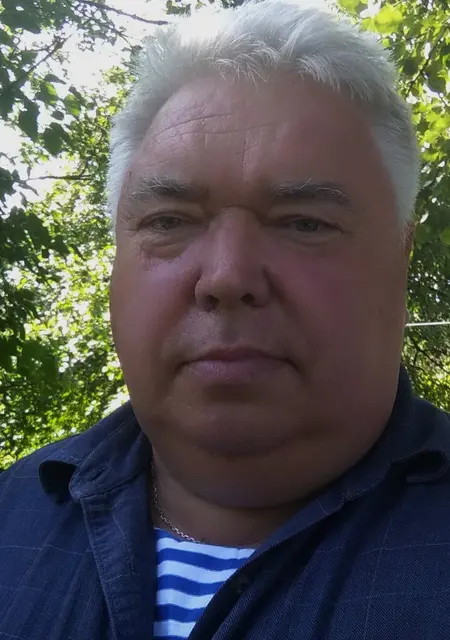 Александр из Минска, мне 61, познакомлюсь на одну ночь