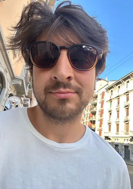 Я Andrea, 27, из Милана, ищу знакомство для открытые отношения