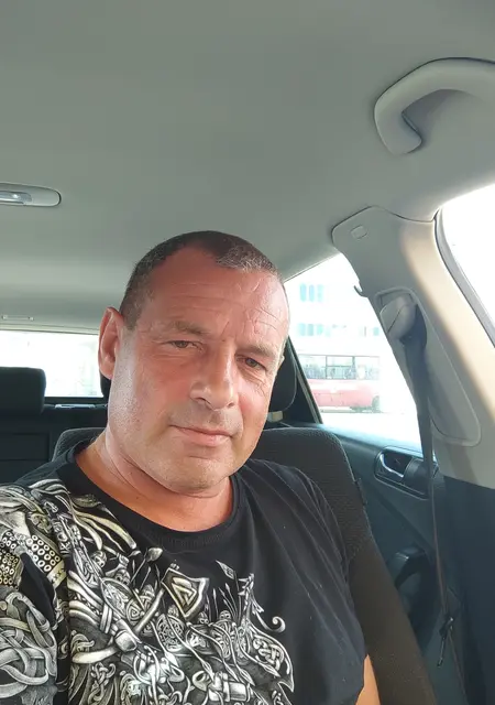 Я Андрей, 51, из Минска, ищу знакомство для общения