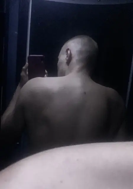 Андрей з Чернівців, мені 20 років, познайомлюсь для вірт