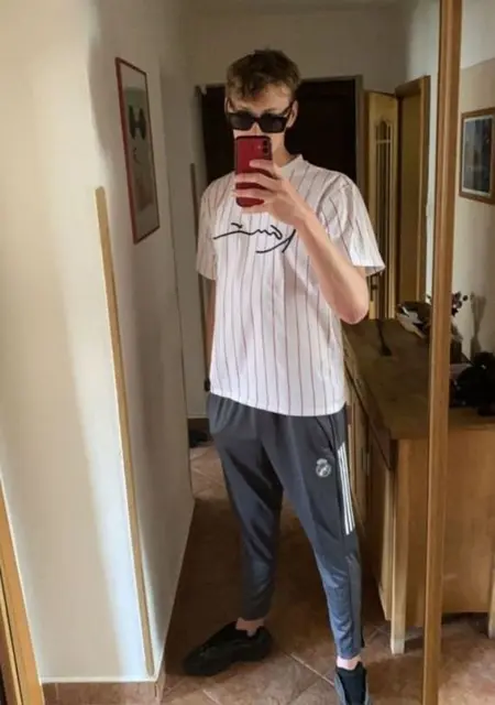 Я Matj Fornbaum, 19, из Праги, ищу знакомство