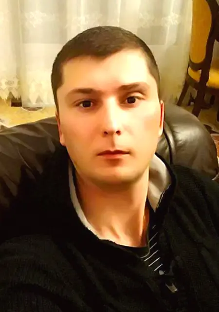 Я Kwwww, 40, знакомлюсь на одну ночь в Костанае