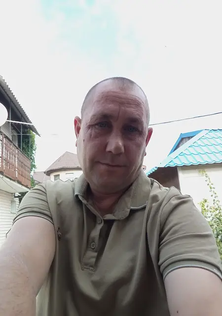 Лео з Генічеськ, шукаю на сайті знайомства на одну ніч